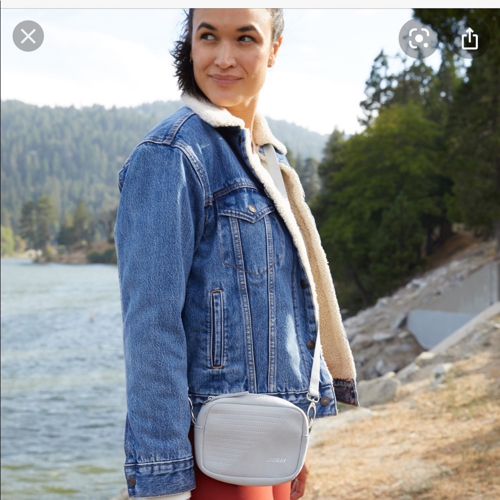 Vooray sidekick crossbody bag